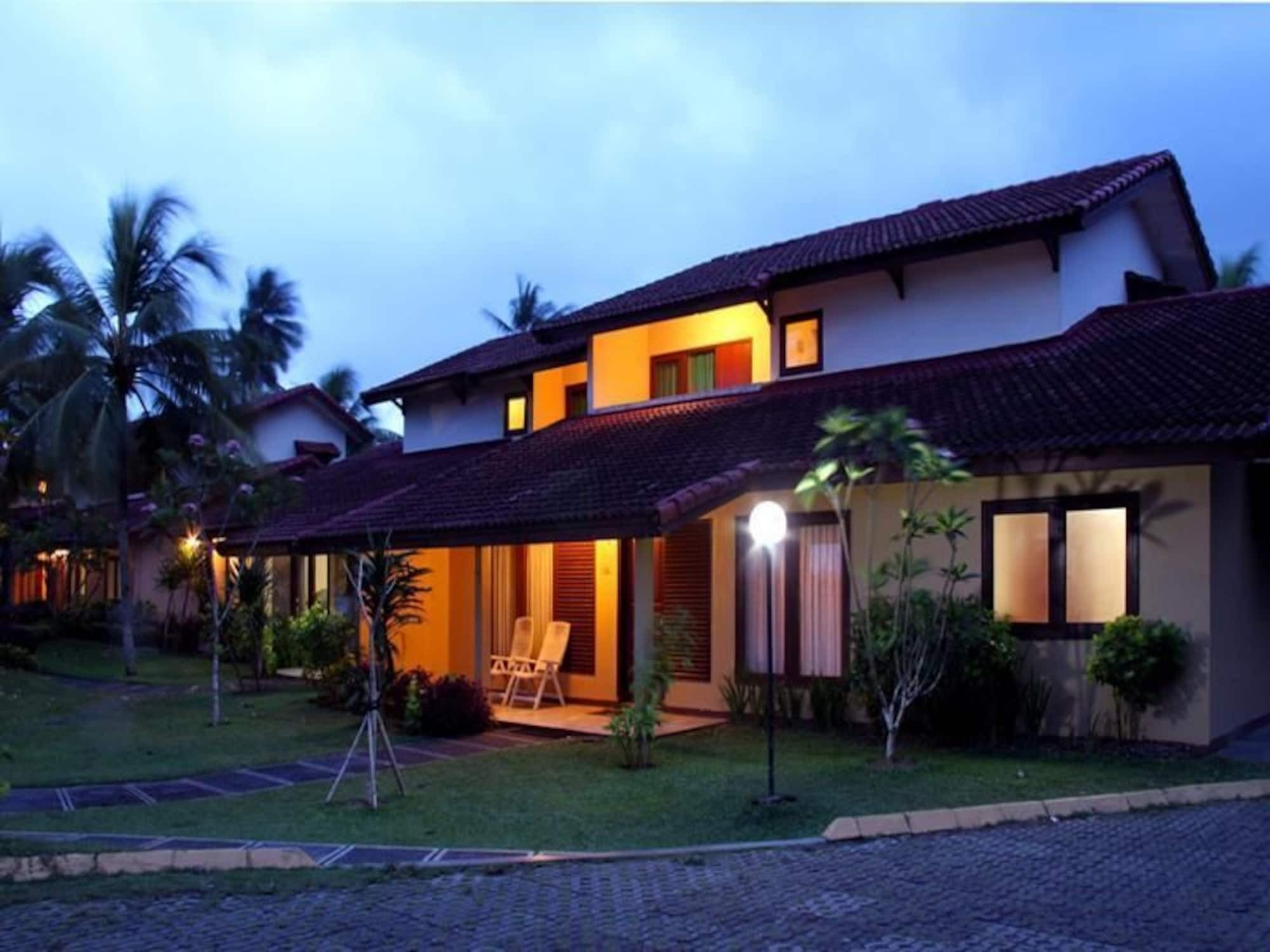 The Jayakarta Villas Anyer Exterior photo